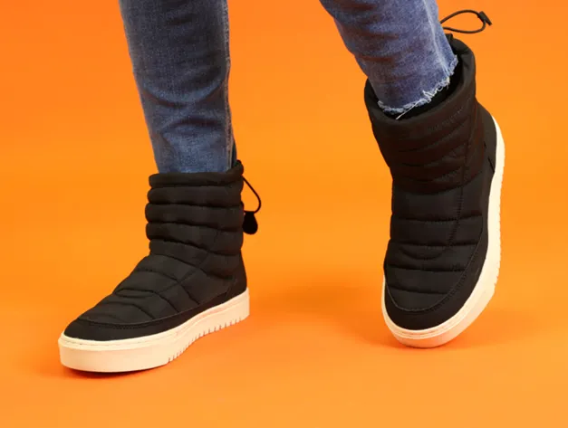 CEDAR WATER PROOF BOOTS