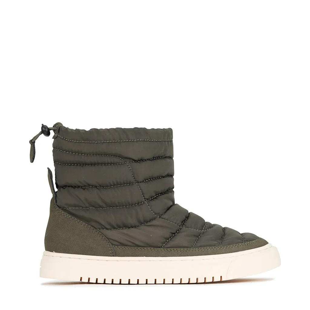 CEDAR WATER PROOF BOOTS