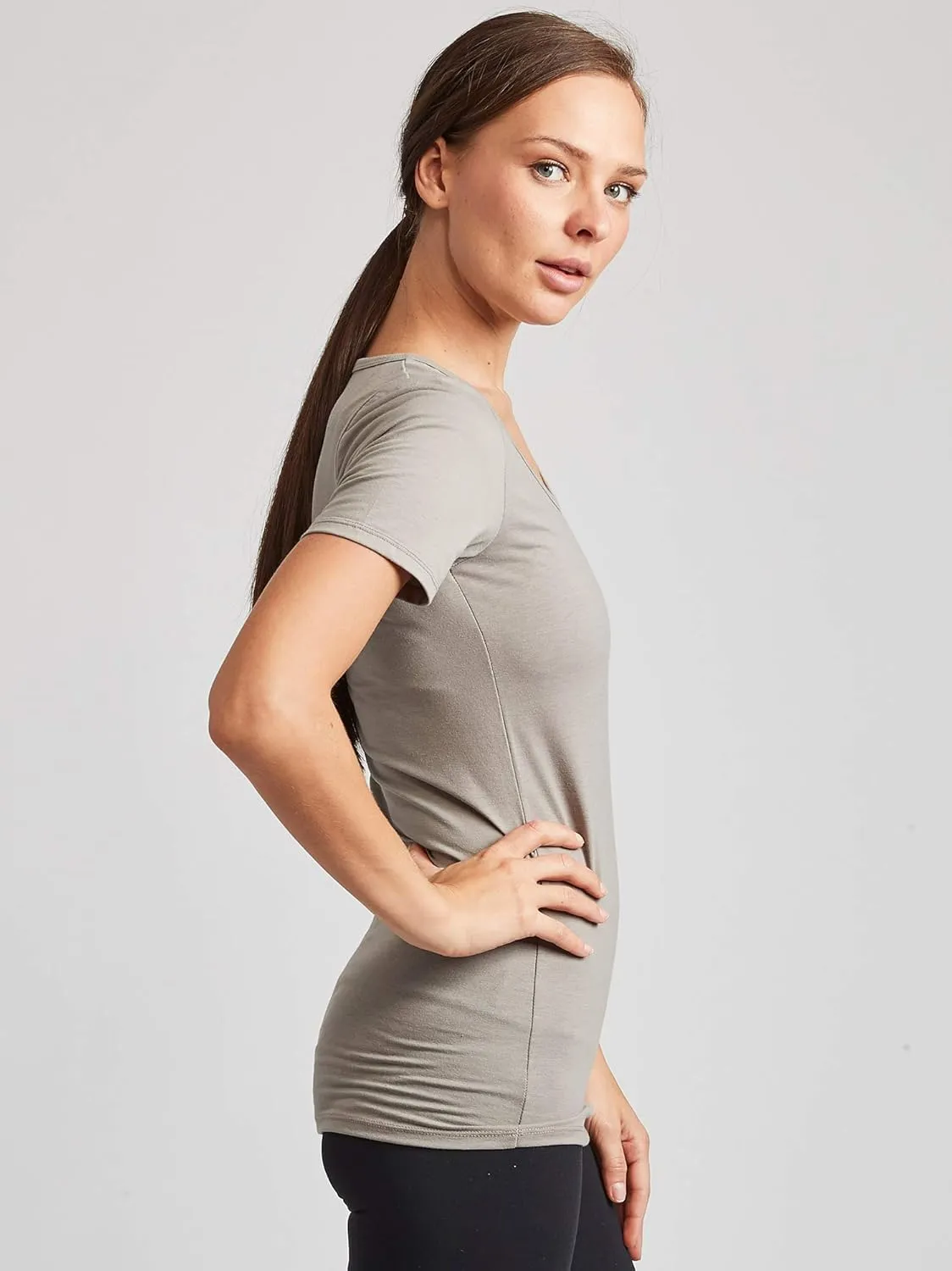 Kalon Women's 4-Pack V-Neck T-Shirt Base Layer
