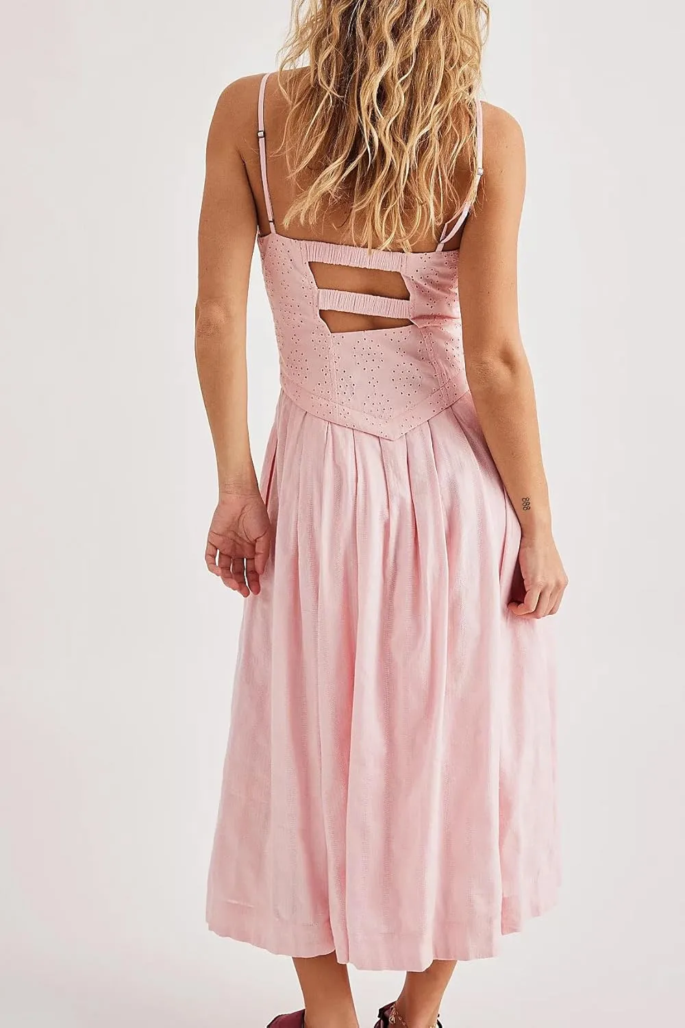 Women's Floral Maxi Beach Dress Summer Hollow Out Eyelet Embroidery Dress Flowy Boho Sundress Backless Long Dresses
